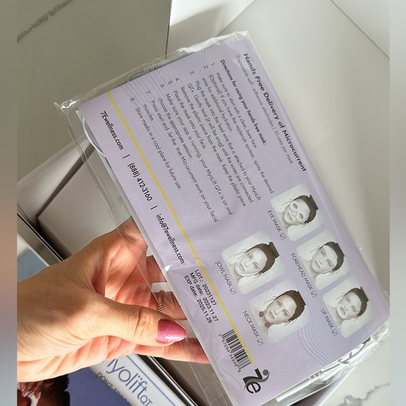 New&sealed in box 7E Welness MyoLift QT Plus Facial Toning Device (microcurrent) - Picture 11 of 14